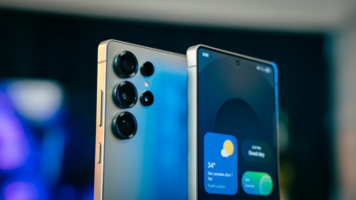 The Ultimate Clash: Galaxy Z Flip 6 vs. iPhone 17, and the Samsung Power Button Puzzle